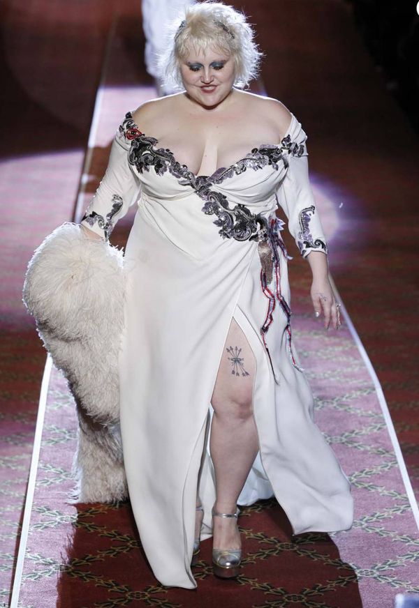beth-ditto-defile